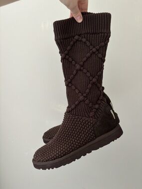 Ugg Australia brown knit boots